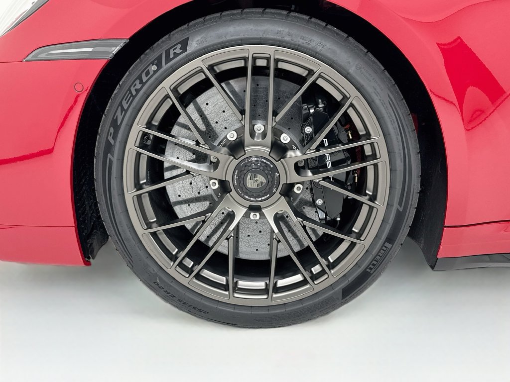 Used 2026 Porsche 911 Turbo S AWD/4WD image 32