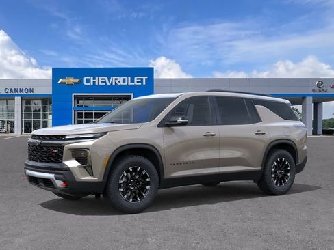 New 2026 Chevrolet Traverse Z71 w/ Enhanced Driving Package AWD/4WD image 2