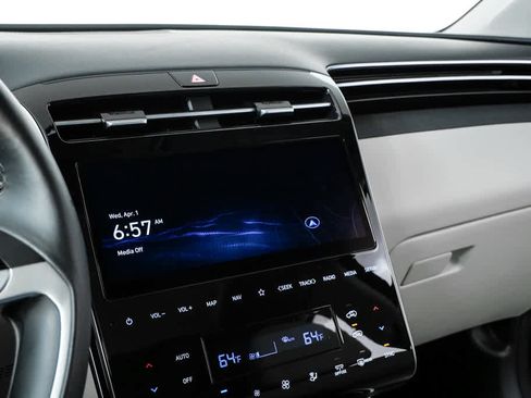 Used 2023 Hyundai Tucson Limited w/ Cargo Package image 12