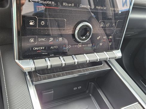 New 2025 GMC Sierra EV Denali image 22