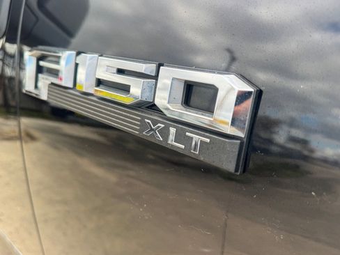 Used 2019 Ford F150 XLT w/ Equipment Group 302A Luxury image 17