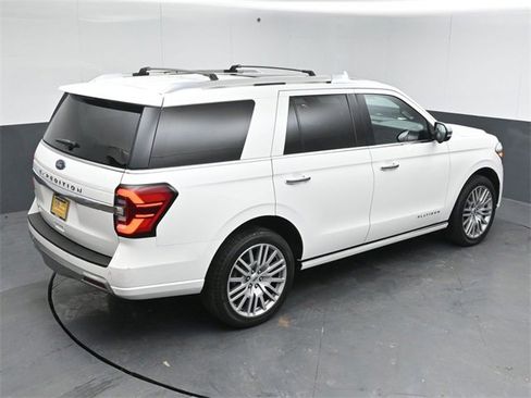 Certified 2022 Ford Expedition Platinum image 53