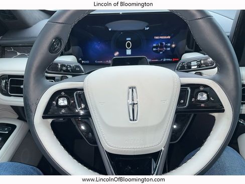 New 2026 Lincoln Aviator Black Label w/ Dynamic Handling Package image 69