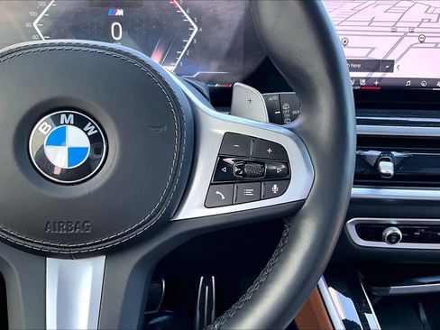 Certified 2025 BMW X5 sDrive40i w/ M Sport Package RWD image 17