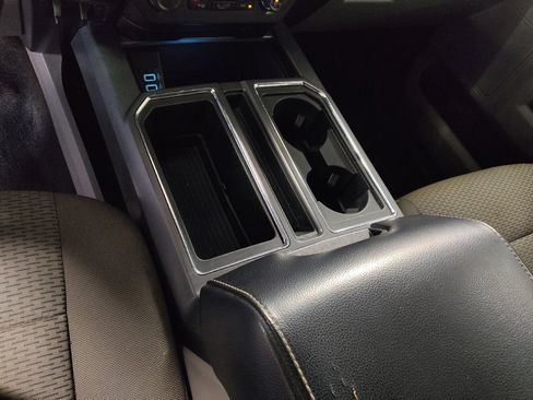 Used 2018 Ford F150 XLT w/ Equipment Group 302A Luxury AWD/4WD image 26