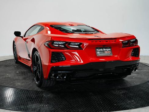 Used 2020 Chevrolet Corvette Stingray Preferred Cpe w/ 2LT Preferred Equipment Group RWD image 6