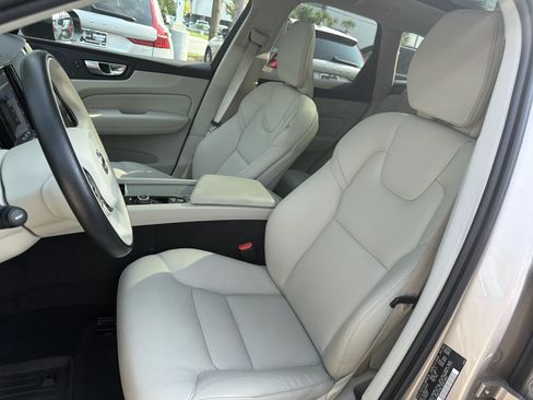 Certified 2024 Volvo XC60 B5 Plus w/ Protection Package Premier AWD/4WD image 16