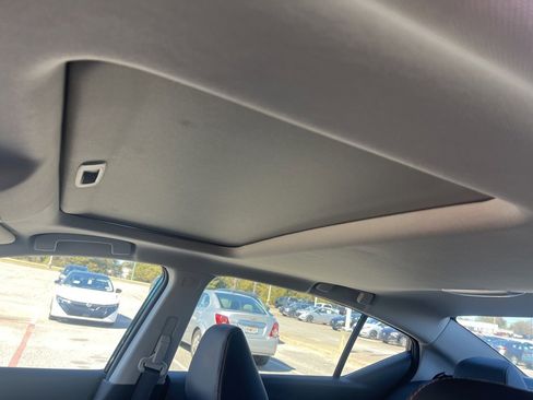 Used 2022 Nissan Altima 2.5 SR w/ Midnight Edition Package image 11