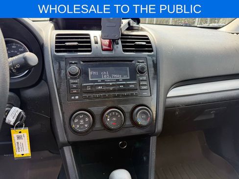 Used 2014 Subaru Crosstrek 2.0i Premium image 17