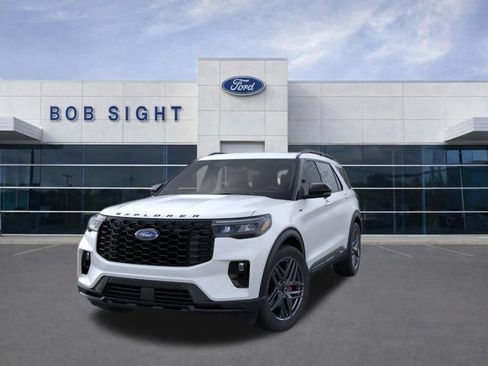 New 2026 Ford Explorer ST-Line AWD/4WD image 2