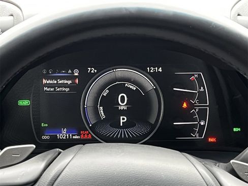 Used 2025 Lexus ES 300h w/ Premium Package image 13