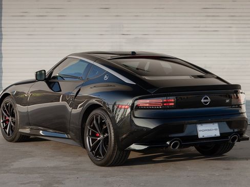 Used 2024 Nissan Z Performance w/ Floor Mat Package image 7