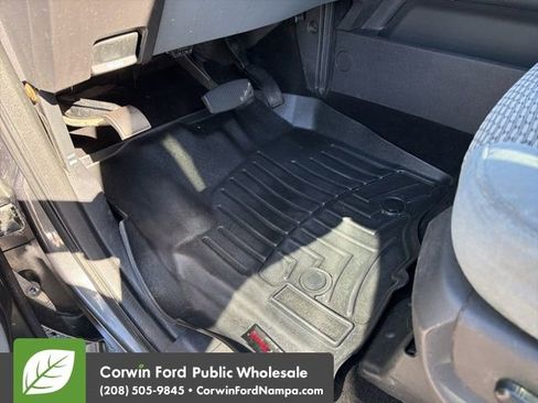 Used 2016 Ford F250 XLT w/ XLT Value Package AWD/4WD image 27