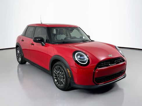 Certified 2025 MINI Cooper S image 3