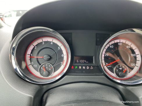 Used 2019 Dodge Grand Caravan SXT FWD image 33