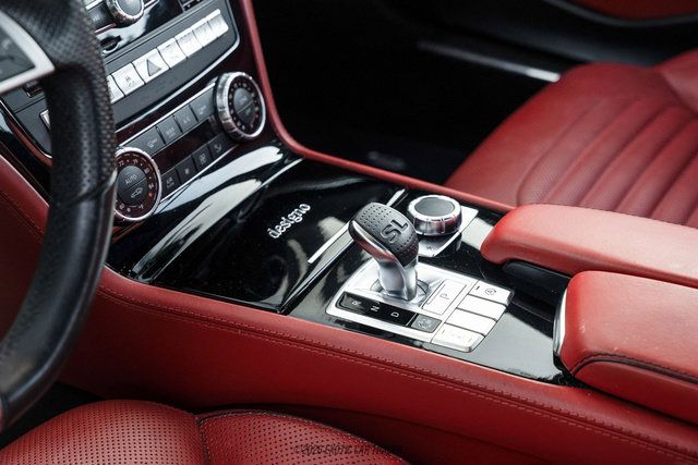 Used 2016 Mercedes-Benz SL 550 image 32