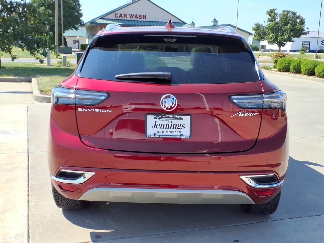 Used 2021 Buick Envision Avenir w/ Technology Package II FWD image 4