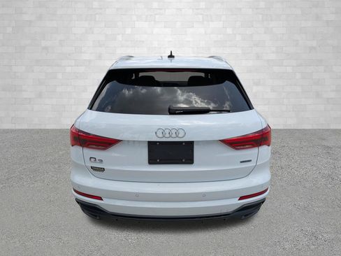 Used 2020 Audi Q3 2.0T Prestige w/ Prestige Package AWD/4WD image 3