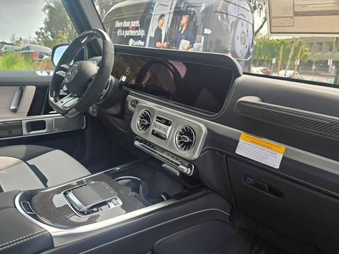 New 2026 Mercedes-Benz G 63 AMG 4MATIC image 12