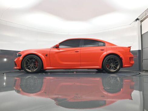 Used 2022 Dodge Charger SRT Hellcat w/ SRT Black Package image 24
