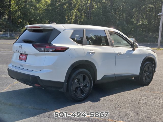 Certified 2026 Nissan Rogue SV w/ Cold Weather Package FWD image 5