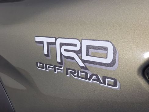 Used 2024 Toyota Tacoma TRD Off-Road w/ TRD Off Road Premium Package AWD/4WD image 34