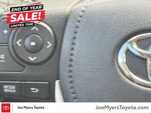 Used 2015 Toyota RAV4 XLE image 12