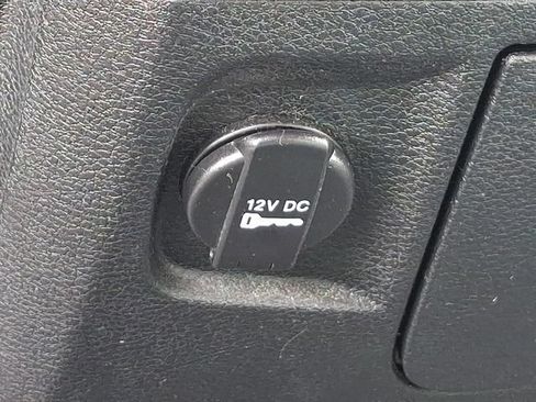 Used 2018 RAM 1500 Express w/ Express Value Package AWD/4WD image 18