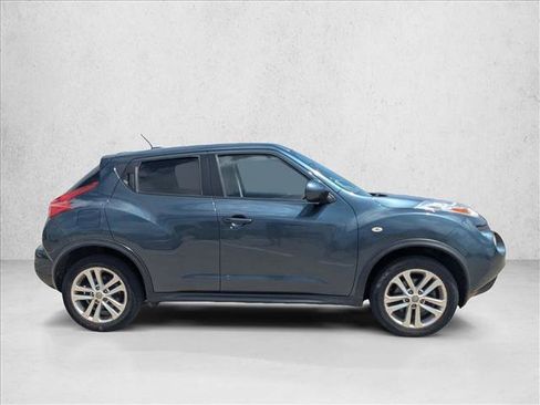 Used 2013 Nissan Juke SV FWD image 4