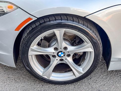 Used 2011 BMW Z4 sDrive30i RWD image 11