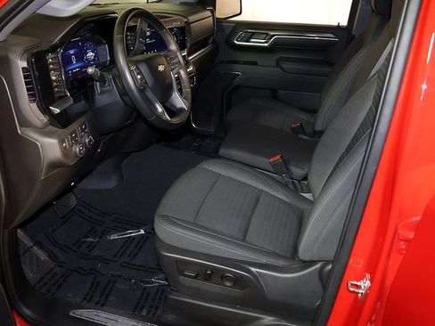 Used 2023 Chevrolet Silverado 1500 LT AWD/4WD image 13