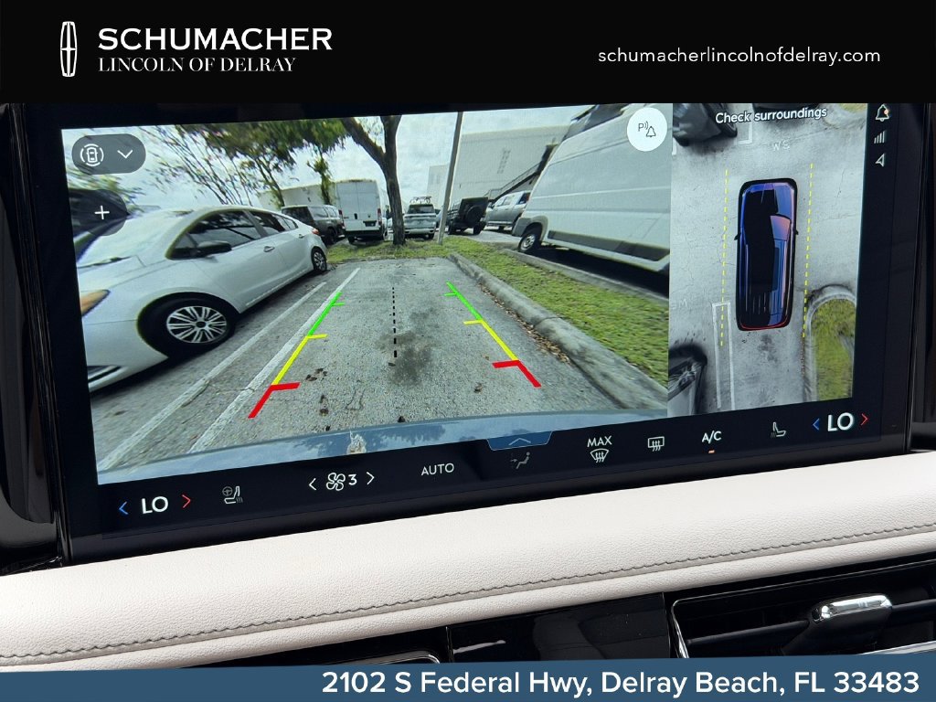 New 2027 Lincoln Aviator AWD image 19