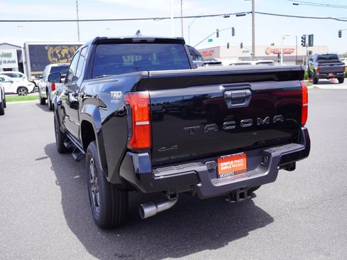 New 2026 Toyota Tacoma TRD Sport AWD/4WD image 10