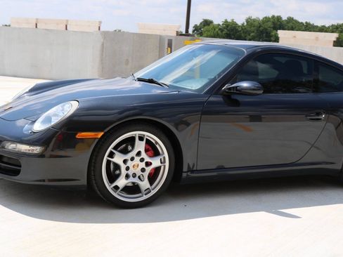 Used 2007 Porsche 911 Carrera S RWD image 9