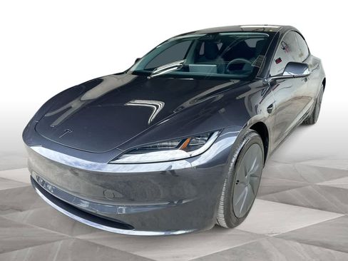 Used 2025 Tesla Model 3 RWD image 1