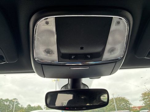 Used 2017 Jeep Grand Cherokee Laredo w/ Quick Order Package 23E image 20