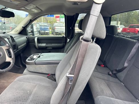 Used 2008 GMC Sierra 1500 SLE w/ Pro Grade Edition image 8