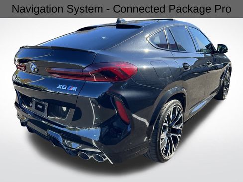 Used 2022 BMW X6 M image 11