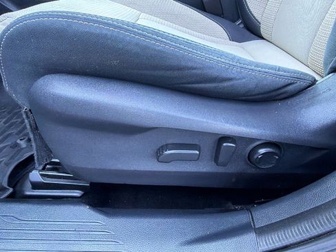 Used 2021 Subaru Outback Premium image 14