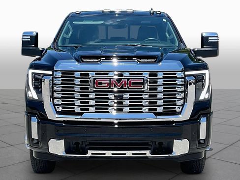 Used 2024 GMC Sierra 3500 Denali w/ Denali Reserve Package AWD/4WD image 4