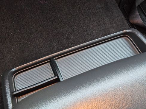 Used 2012 RAM 3500 Laramie w/ Cold Weather Group image 29