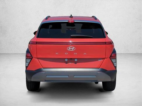 Used 2024 Hyundai Kona Limited FWD image 6