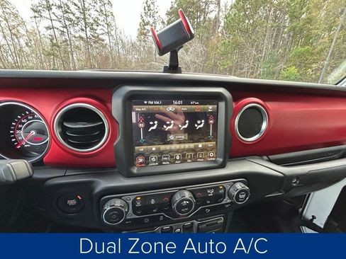 Used 2022 Jeep Gladiator Rubicon w/ LED Lighting Group image 31