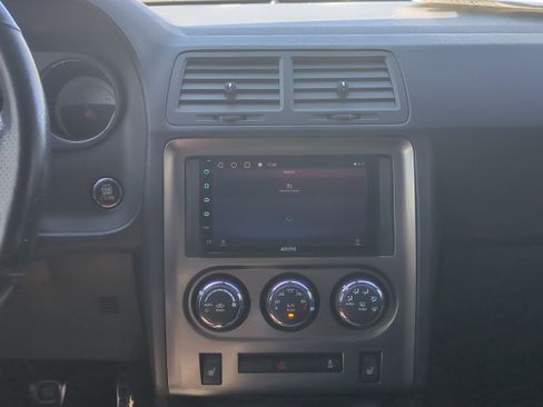 Used 2014 Dodge Challenger R/T image 18