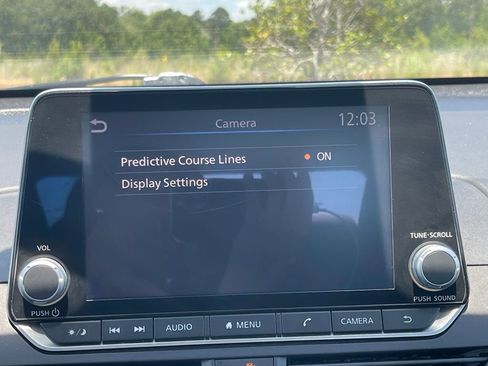 Used 2024 Nissan Altima 2.5 SV FWD image 23