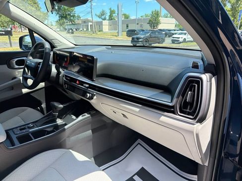 New 2026 Kia Sorento S AWD/4WD image 12