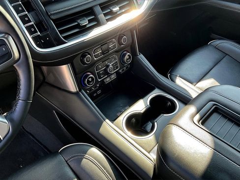 Used 2024 Chevrolet Tahoe Premier image 15