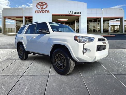 Certified 2023 Toyota 4Runner 40th Anniversary SE image 2