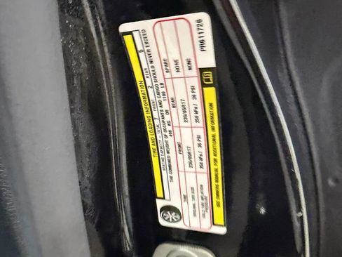 Used 2023 Chrysler Pacifica Touring-L FWD image 73