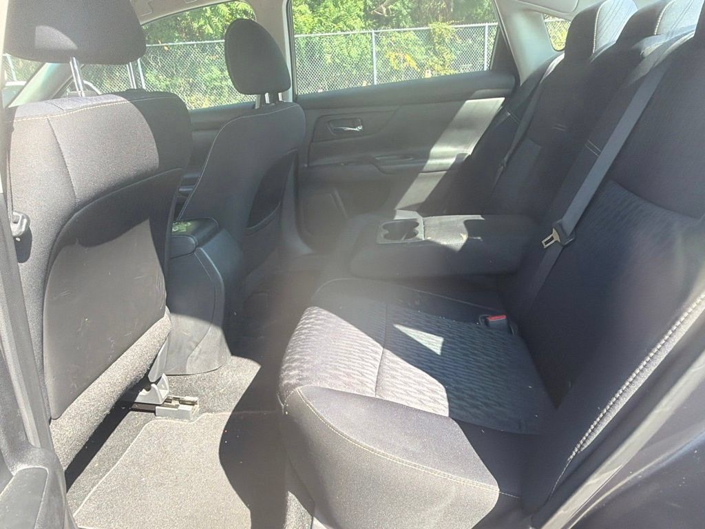 Used 2017 Nissan Altima 2.5 S FWD image 38